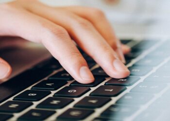 Using R For Qualitative Analysis