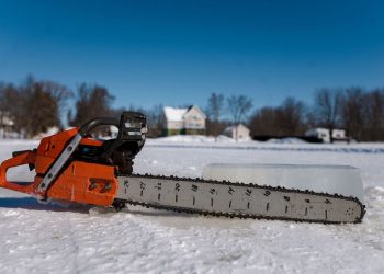 “Why Were Chainsaws Invented: A Journey Through History and Innovatio